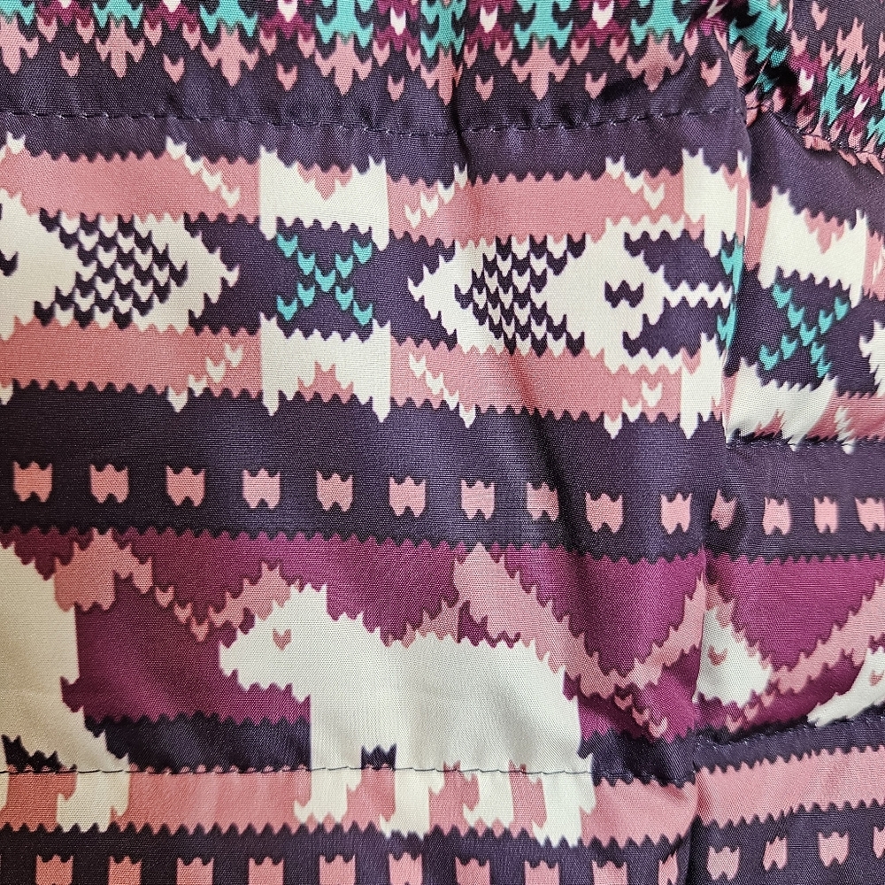 Lands’ End Down Puffer Vest Size S Reindeer Bear Print Snow Holiday Winter Xmas - Picture 7 of 14